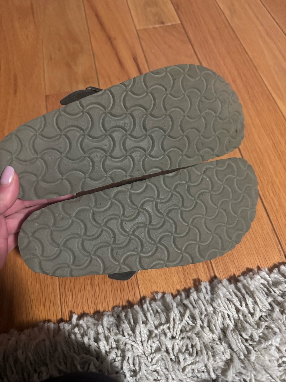 Boston Clogs - Picture 5 of 6